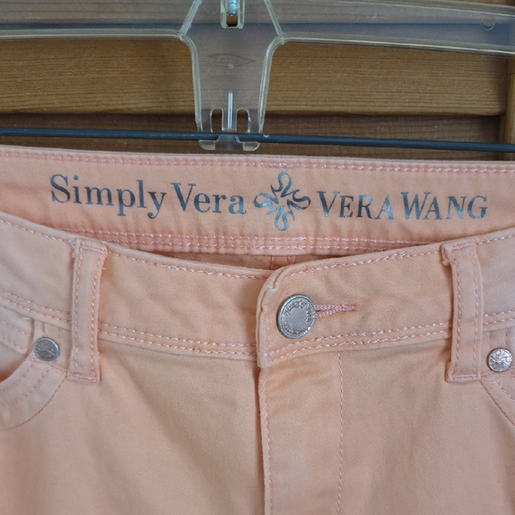 Simply Vera Wang Women's Washed Look Coral Skinny Jeans Soft Cotton Never Worn - Picture 3 of 3